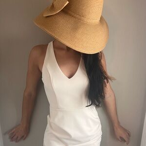 MIDNIGHT DOLLS White V Neck Cocktail Dress